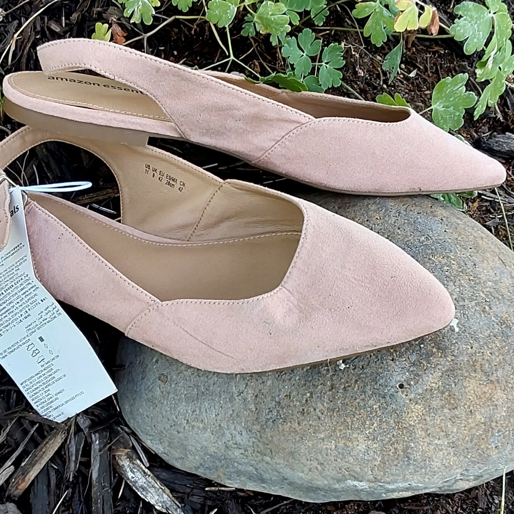Amazon essentails- Dusty pink flat w/ankle stap